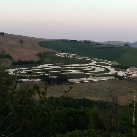 Strada Dei Frutteti * טבוליה