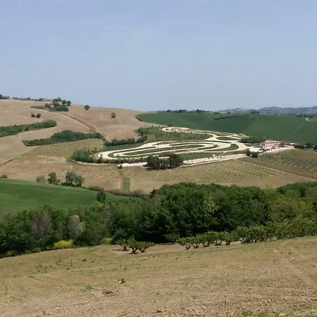Strada Dei Frutteti * טבוליה